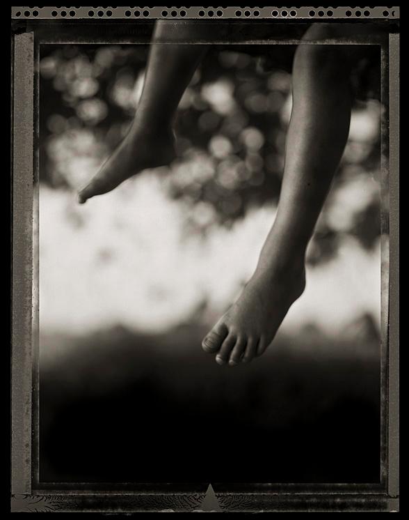 Dangling Feet from the series Penumbra © Peter Eriksson